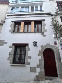 APARTMENT 3 - Image 2