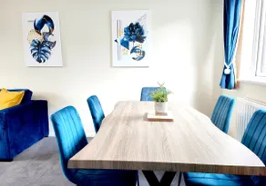 Terrance House, modern, spacious - Image 5