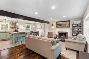 The Holly & Ivy - Close to LU | 4B/2BA |Games, Den - Image 2