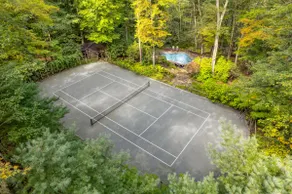 Luxury Riverfront Estate - Pool, Spa, Tennis, & Pond - Image 5