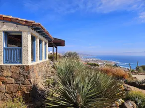 Magnificent Sea Views, Gardens, Wine Route - Image 2