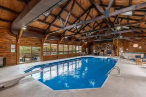Mokoma Lake Lodge | Indoor Pool + Hot Tub - Image 2