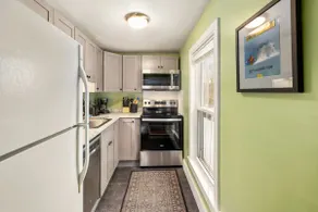 Stowe Lofts 2 Bedroom, Mt Views, Pet Friendly, A/C - Image 5