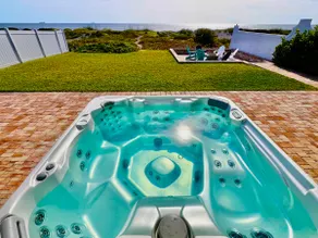 Luxury Beachfront | Hot Tub | Direct Beach Access - Image 4