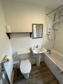 Loch Ness village cottage for 2 with free parking & pets welcome - Image 5