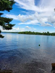 Lac Aylmer Water front- wifi et + - Image 2