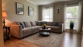 Wonderful and Stylish Place in Lawrenceville - Image 3