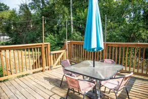 Cozy Ranch/Walk to DwtnLS - Image 3