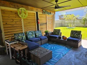 Looking for family retreat with coastal-island  vibes? Casa Verde is for you - Image 4