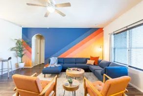 5 min to Rose | Hot Tub~Playset~KING Bed~4bd/2ba - Image 2