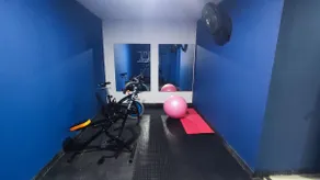 nice with private kitchen, private bathroom, free wifi - Image 5