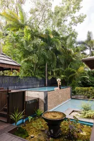 Sisanya - Port Douglas Luxury Retreat with Heated Pool & path to the beach! - Image 4