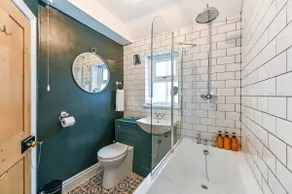 Beautiful Townhouse, great location - Pet Friendly - Image 2
