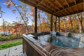 Luxe Chalet - Hot Tub, Fire Pit, Wi-Fi, Game Room - Image 4