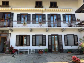 Relaxing stay in front of the Sacra di San Michele - Image 4