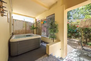 Athens Country House - Heated Jacuzzi - Free bikes - Image 3
