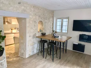Charming House: Families, Versailles, Giverny - Image 3