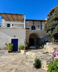 Politeika traditional house - Image 2