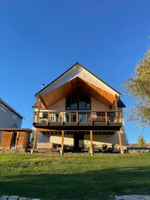 All Season Stay | Sauna | Cold Plunge | Hot Tub - Image 2