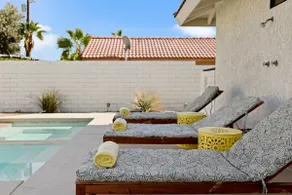 Sunny SoCal Escape: Pool, Spa & Air Hockey Fun - Image 5