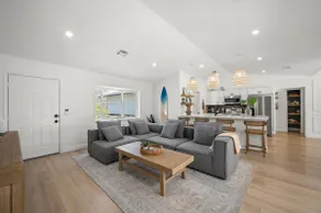 Lux Oasis | HTD Pool•10 min Beach and 5th Ave•Crib - Image 4