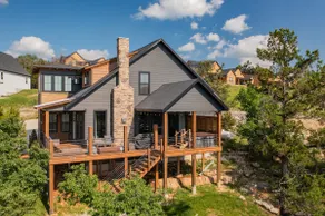 Fall Colors | MajesticRetreat | HotTub | 3 Ensuite - Image 3