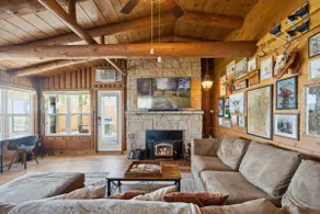 Lakefront Log Cabin - Kayaks & Outdoor Fireplace - Image 2