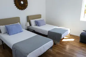 Valencia Luxury - Malvarrosa Beach - Image 4