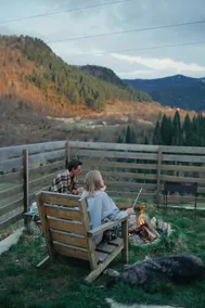 Mountain Cottage · Views · Pet Friendly · Sleeps 6 - Image 2