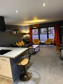 Lambert Lodge Annex - 2 Bedrooms with parking - Image 4