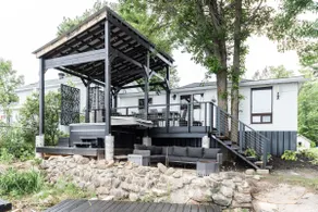 Stars on the Water - Beautiful Waterfront Chalet - Image 5