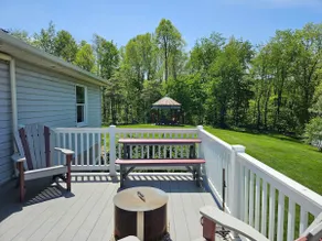 Peaceful Country Home in Holmes Co. OH (sleeps 8+) - Image 4