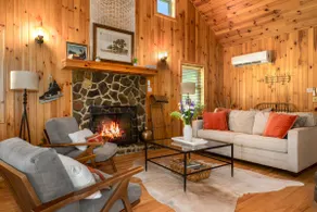 Pet Friendly NC Cabin with Beautiful Views and Hot Tub near West Jefferson. - Image 3