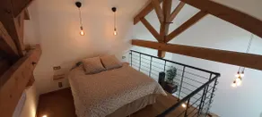 Apartment with spa and vineyard views - Image 5