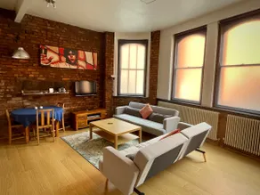 Stylish City Centre | 2BR Urban Retreat - Image 2