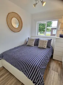 197 Broadside Holiday Chalet near Broads & Beaches - Image 2
