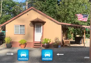 1 Bedroom, 1 Bath Guest House w/ Kitchenette - Image 2