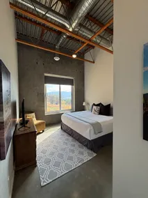 The Naramata Bench Loft - Image 5