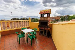 A large house ideal for relaxing and enjoying - Image 2