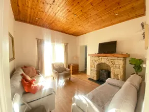 Superb Family House (13 beds, sleeps 15 people) - Image 4