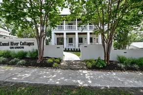 Comal Cottage on Union #291 - Image 3