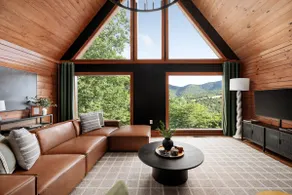 Bearloga:Hot Tub, Sauna, Stunning Views, 75 acres - Image 4