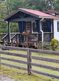 The Auraria Woods Hideaway - Image 3
