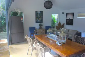 Pantai Indah Villa - Image 5