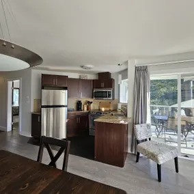 Creekside Retreat - 1 Bedroom Condo - Image 3