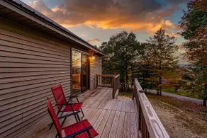 Family Getaway in Oxford Hills! - Image 2