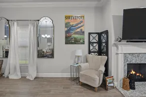 Zen House, a peaceful sanctuary in Shreveport, LA! Tv in each room - Image 3