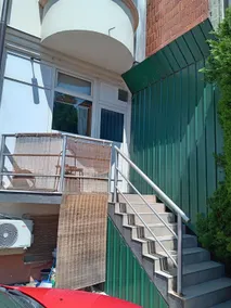 City Center Apartment with free parking - Image 3