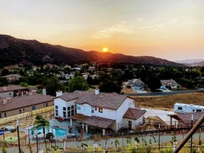 Vineyard Retreat, Pool & Amazing Views! - Image 5