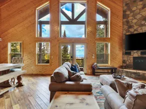 Luxury Ski Cabin | Sleeps 25 | 2 Min to Lifts - Image 4